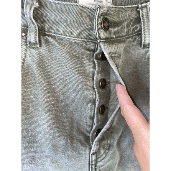 We the Free High Rise Sequoia Distressed Raw Hem Shorts Women 30 Button Fly Drop - Picture 6 of 12